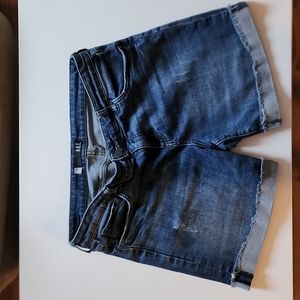 Size 12 Kut from the Kloth denim shorts